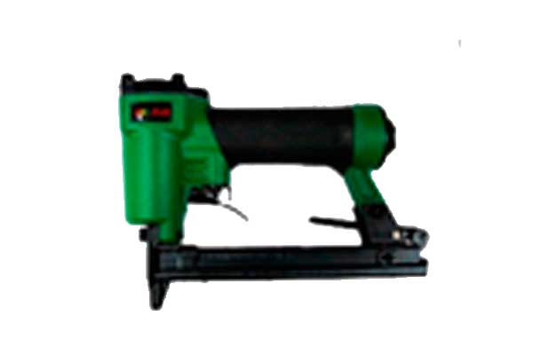 Grampeador Pneumático AT-Plus 8016